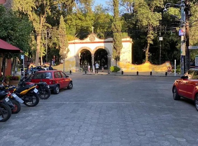 Casa Siete Puertas Hotel *
