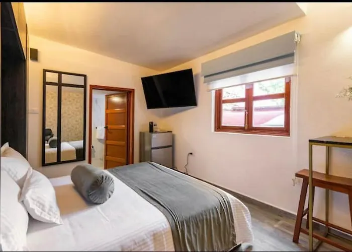 Casa Siete Puertas Hotel *